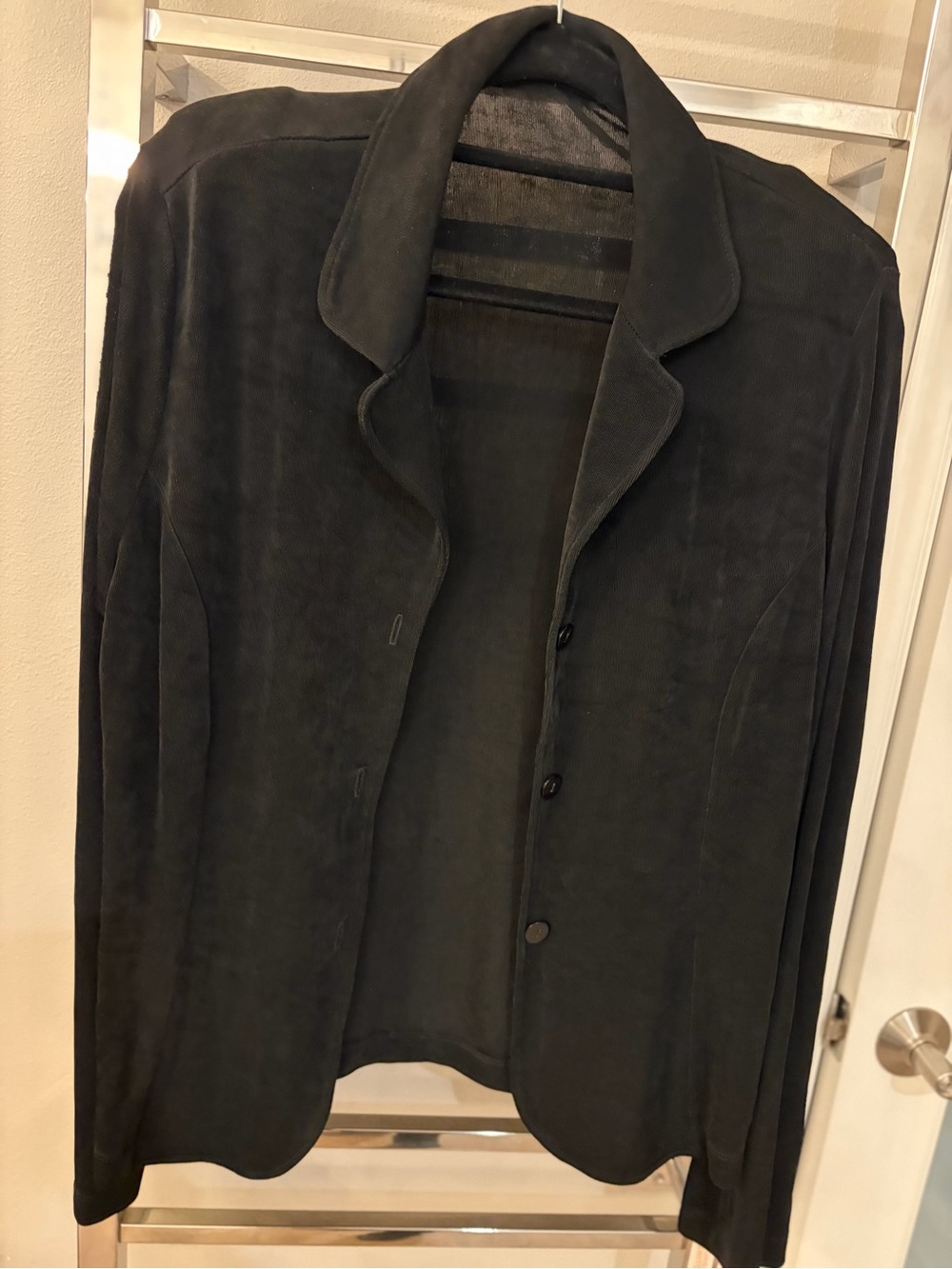 Women's Black Softknit  Lightweight 3 Button Jacket